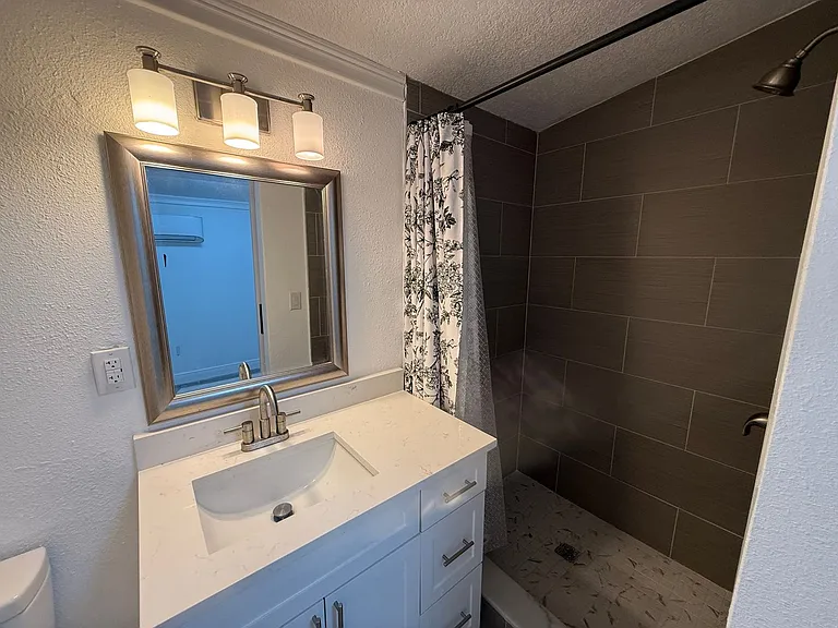 1904 W Saint Louis St #1 — Photo 6