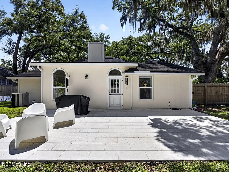9515 Broken Oak Blvd — Photo 27