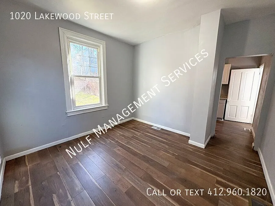 2 bed, 1 bath House in Elliott + bonus room — Photo 4