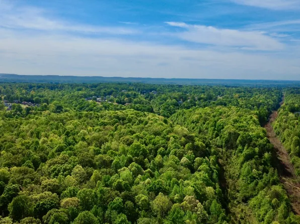 11th Ave, Pleasant Grove, AL 35127
