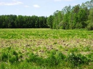 Valentine Rd, Abrams, WI 54101