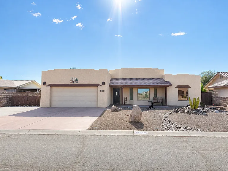 13849 S Ironwood Dr — Photo 1
