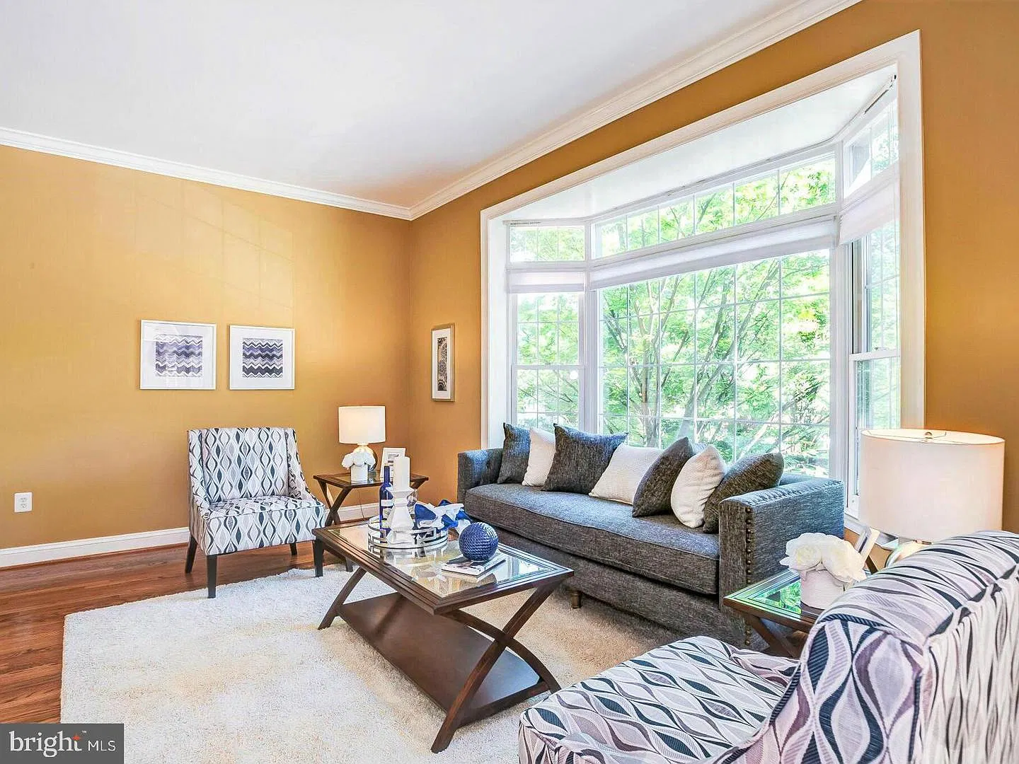 4 bed, 3.5 bath, 2792 sqft, $4,000 — Photo 2