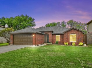3309 Acropolis Dr, Corinth, TX 76210