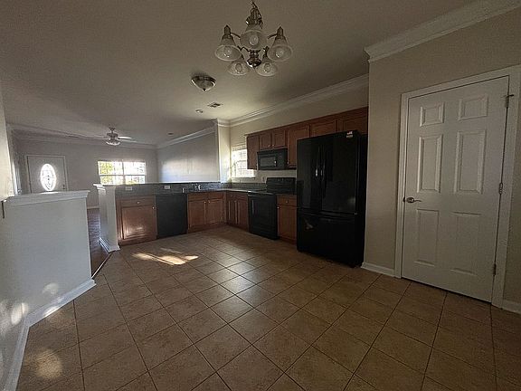 4th image of 977 Applecross Dr