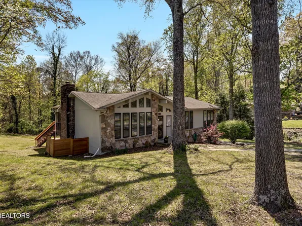 1152 Venice Rd, Knoxville, TN 37923