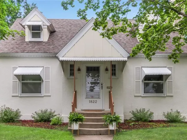 1822 Woodland Avenue, Eau Claire, WI 54701