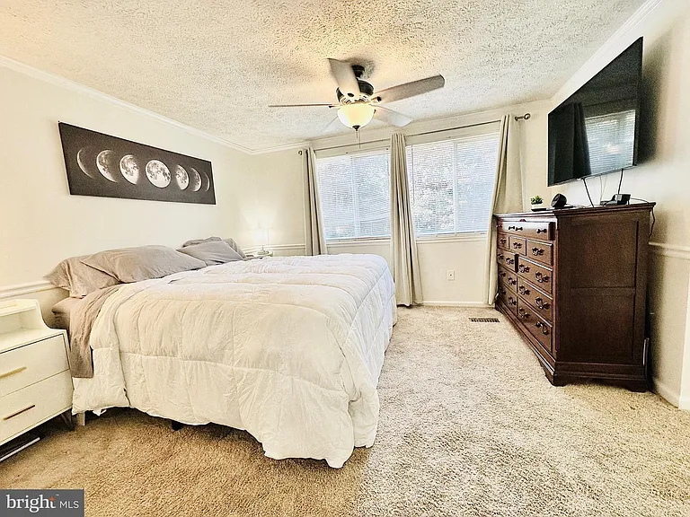 51 Chins Ct — Photo 35
