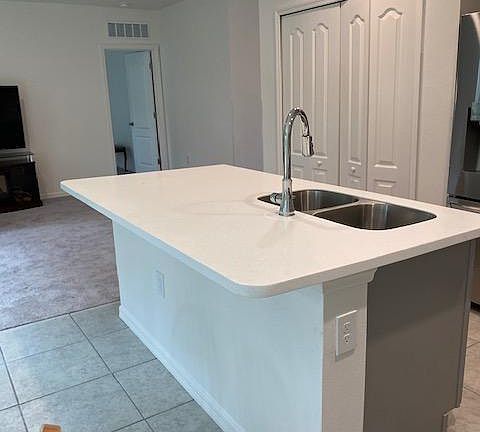 4th image of 13459 Banyan Rd