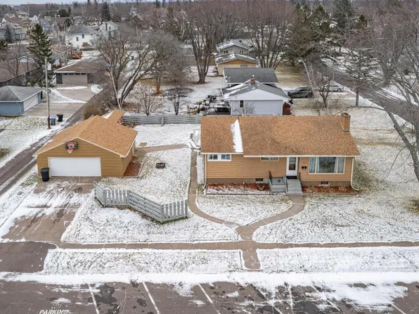 1401 E 6th St, Superior, WI 54880