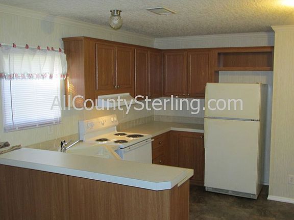 4th image of 565 N Winter Park Dr
