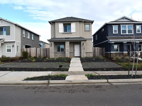 721 Niemann St, Winters, CA 95694