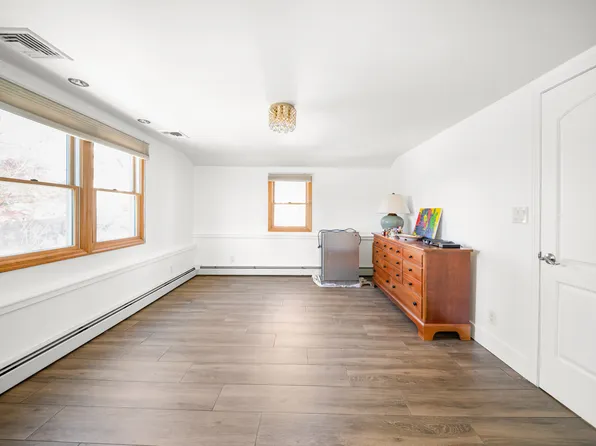 393 Saint Andrews Road image 22 of 40