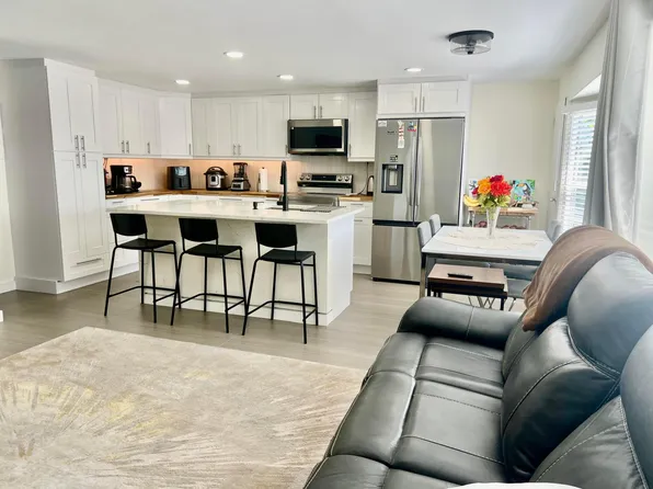 3319 NW 64th Court, Coconut Creek, FL 33073