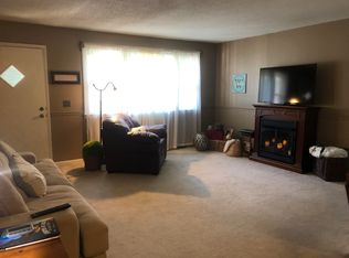 302 W Nellie Ave, Monett, MO 65708