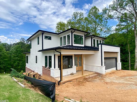 3rd image of 209 Red Cardinal Ct
