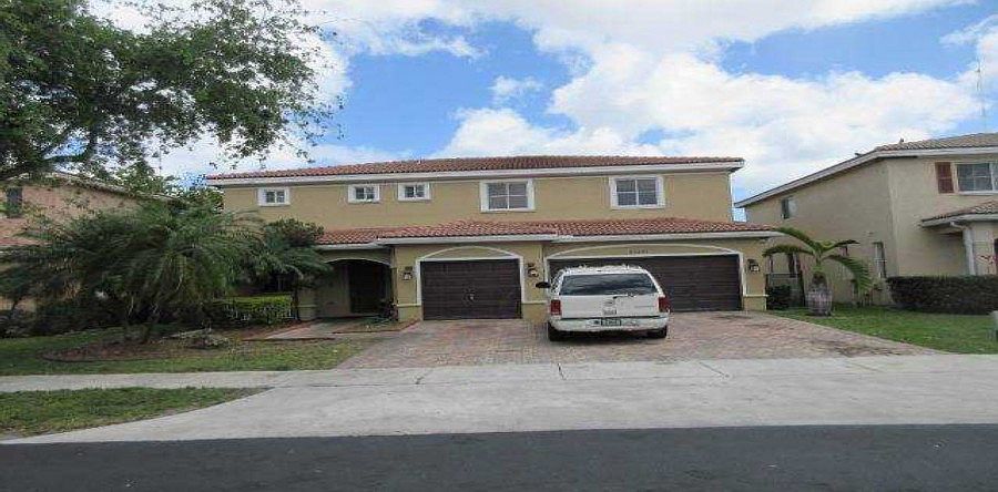 1st image of 20441 NW 10th Ave