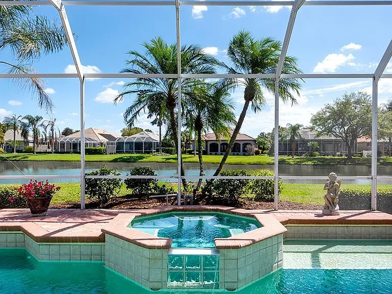 private pool/jet pool