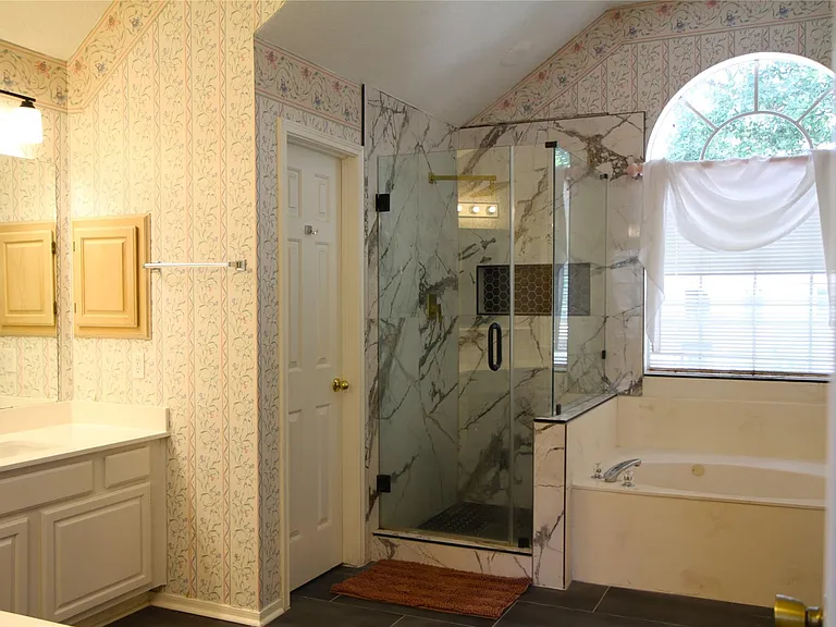 1235 Deer Ridge Dr — Photo 9
