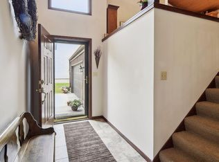 19 Mitchell Dr, Faribault, MN 55021