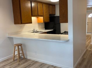 1005 N Vulcan Ave APT 1, Encinitas, CA 92024