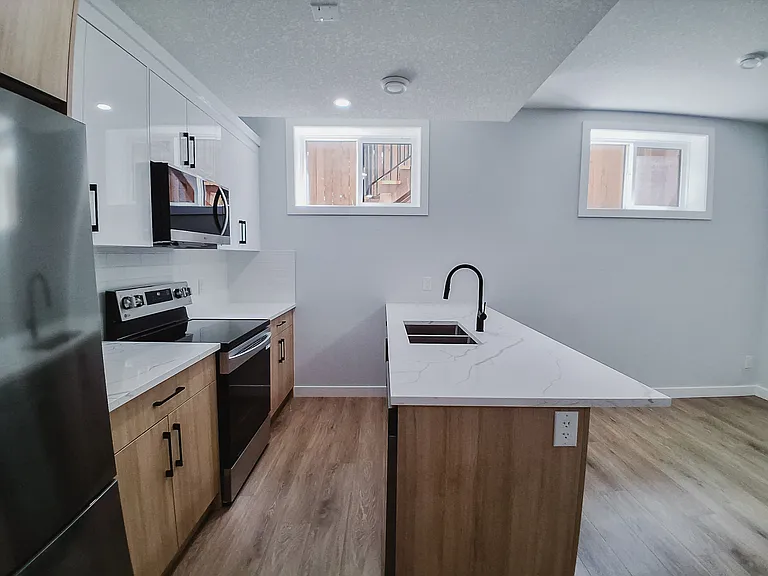2240B 8th St SW #2240B — Photo 5
