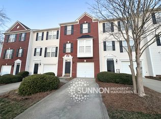818 Tiger Ln, Charlotte, NC 28262