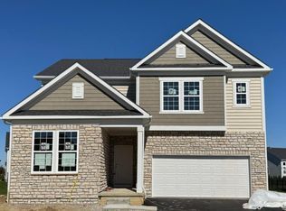 33 Bluestone Ln, Delaware, OH 43015