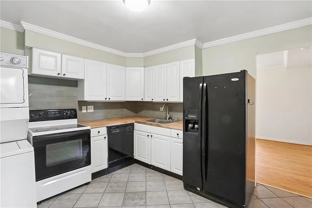 1 bed, 1.0 bath, $1,690 — Photo 3