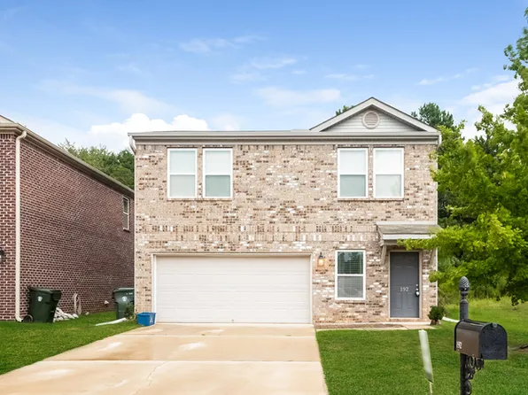 192 Green Garden Dr, Harvest, AL 35749