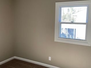 50 W Stephen Dr, Newark, DE 19713