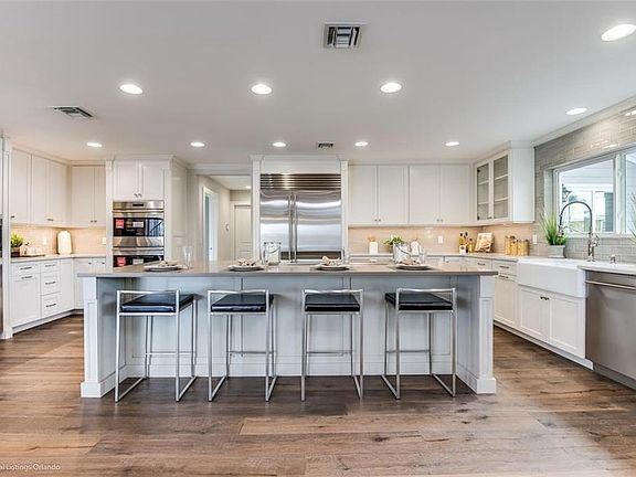 4th image of 9025 Crichton Wood Dr