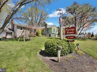3705 E Newport Rd, Intercourse, PA 17534
