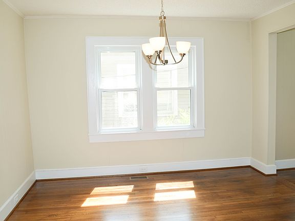 4th image of 135 Bost St