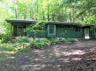 57 Moore Rd, East Arlington, VT 05252