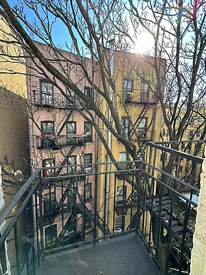 Rented by Nest Seekers International | media 11