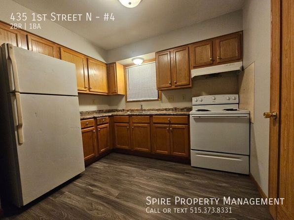 435 1st St N #4