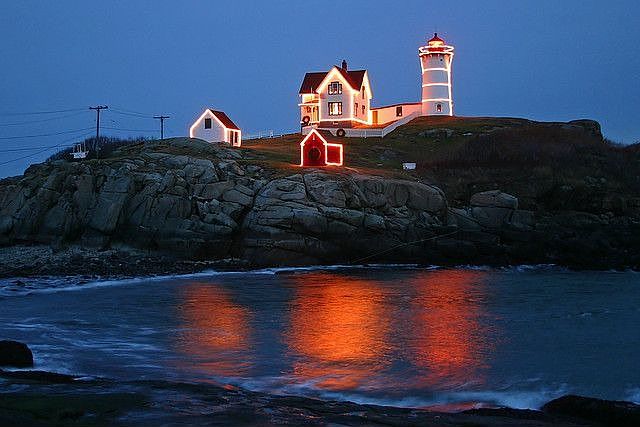 Nubble Light! 1 Mile away!