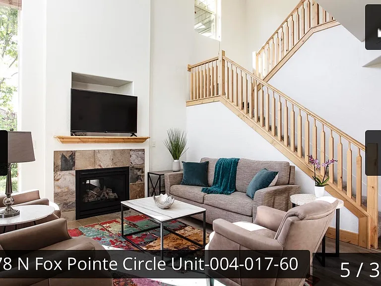 6078 N Fox Pointe Cir #C-2 — Photo 1