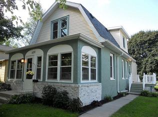 609 Water St, Lake Geneva, WI 53147