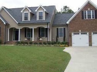 245 Brae Dr, Lillington, NC 27546