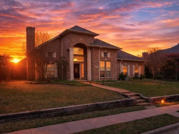 4514 Lakepointe Ave, Rowlett, TX 75088