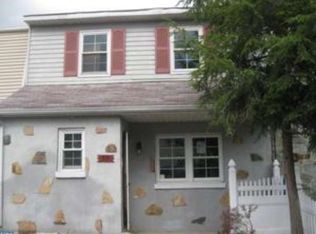 55 Colonial Square Pl, Lindenwold, NJ 08021