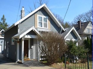 4205 Greenwood Dr, Des Moines, IA 50312