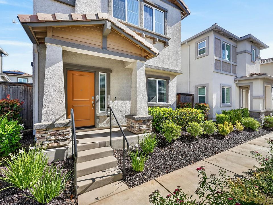 1st image of 3073 Pruett Dr