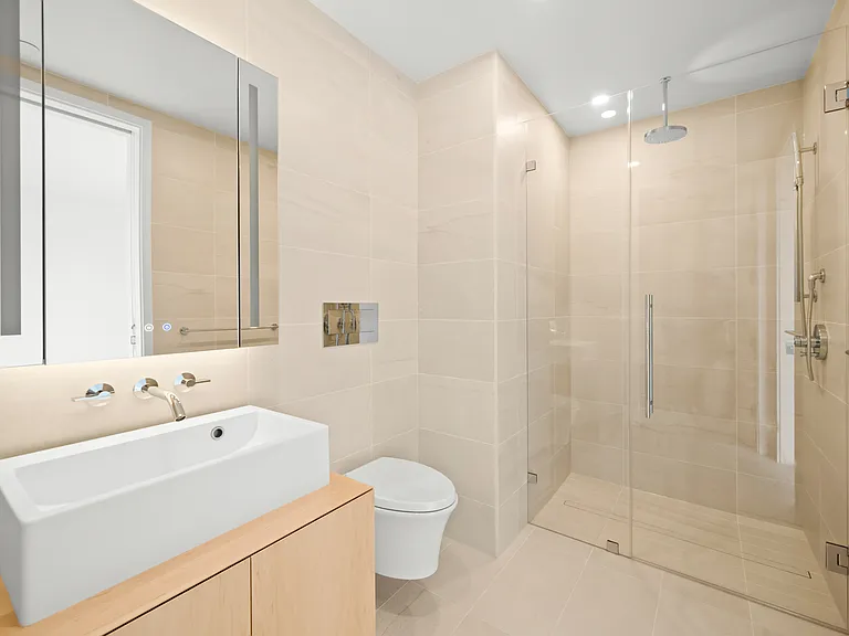 1568 Alberni St #15XX — Photo 8