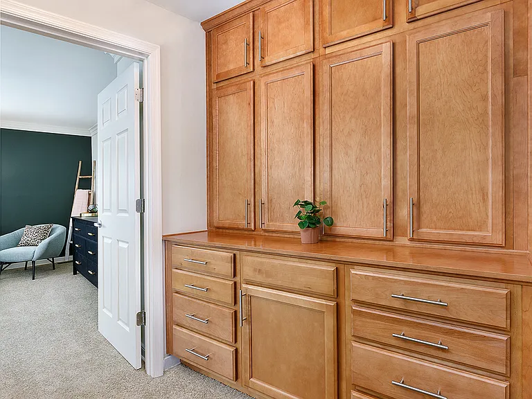 Brentwood Model Built-in Hall Storage