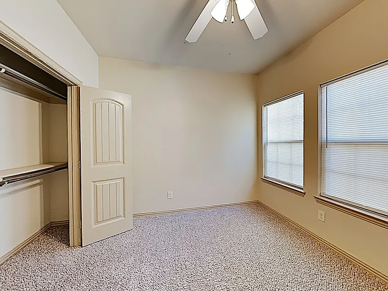 1540 Aldra Dr — Photo 10