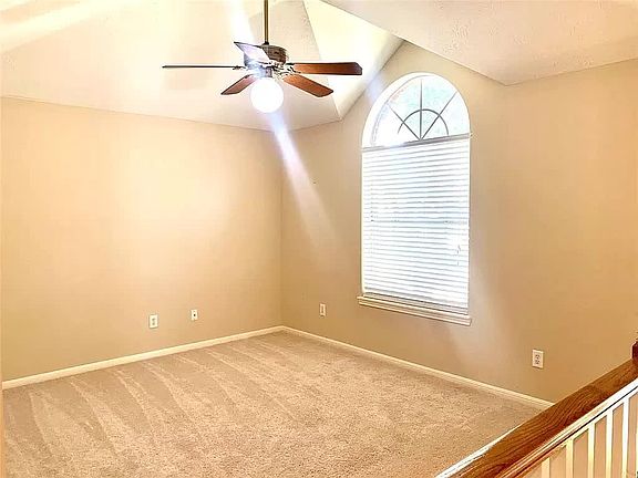 3rd image of 4219 Margate Dr