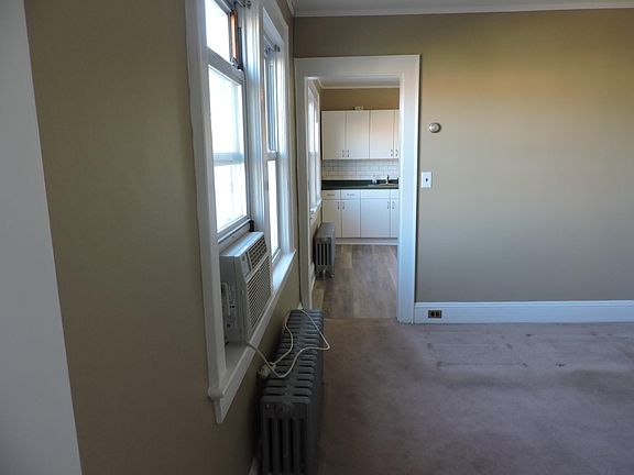 4th image of 102 Ellsworth Ave #509